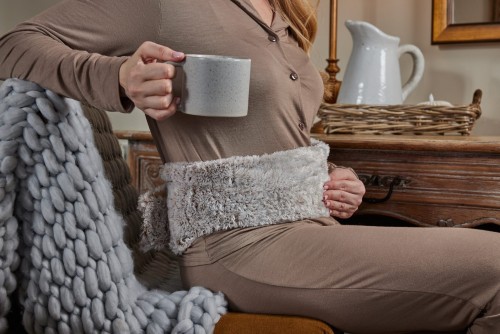 Mekani bež marshmallow oblog za tijelo dugačkog oblika punjen prosom i lavandom