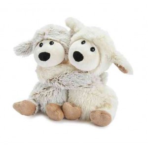 Dvije-plisane-igračke-ovcice